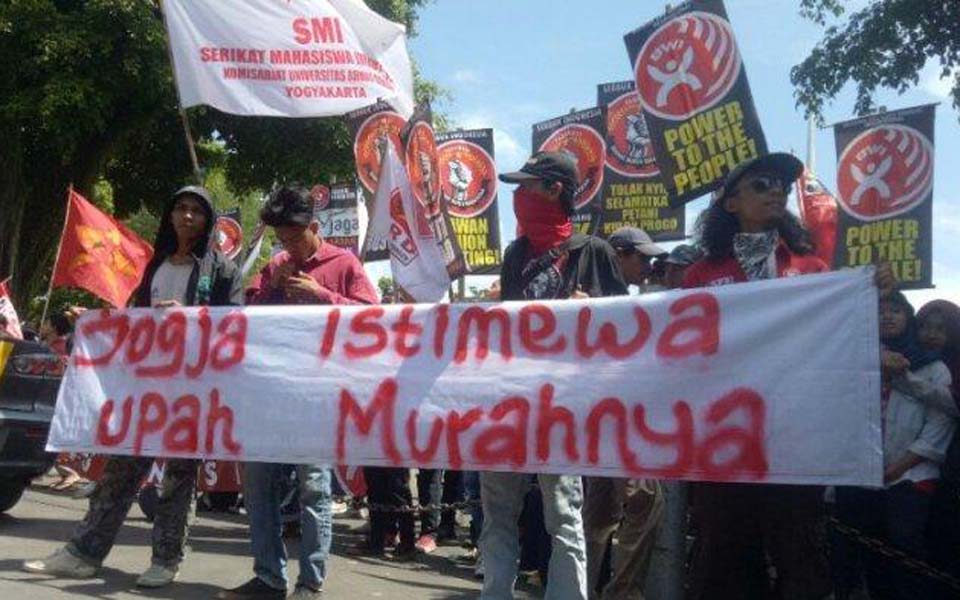 May Day march through Malioboro shopping district – May 1, 2019 (Tribune)