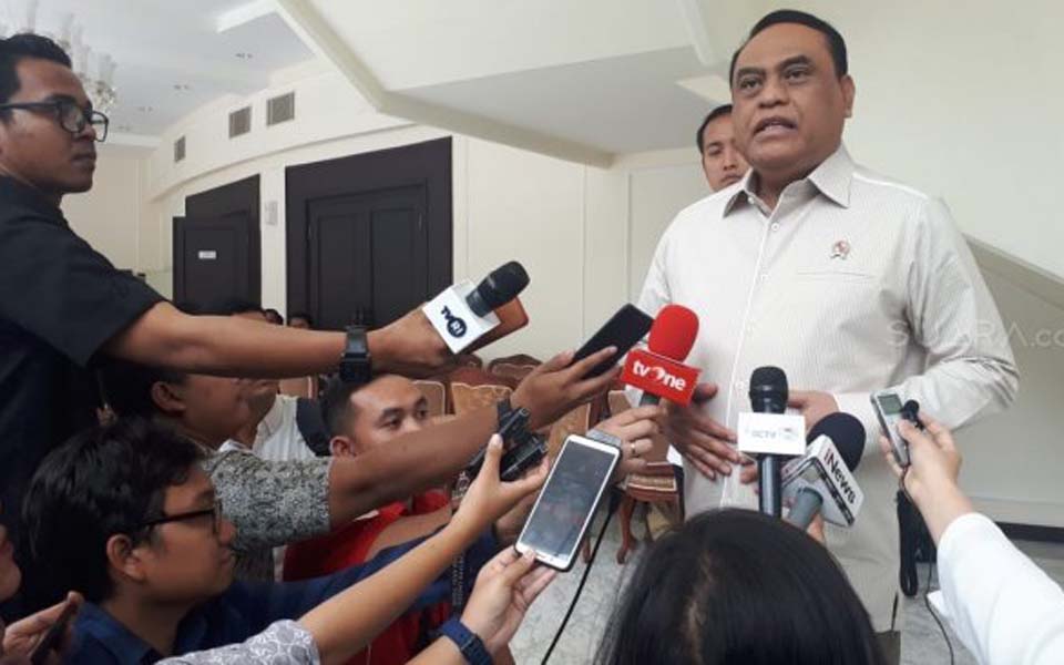 Syafruddin speaking to reporters – October 15, 2019 (Suara)